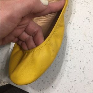 Mustard tieks 7